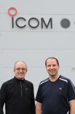 Icom managers to raise money for Pilgrim’s Hospices